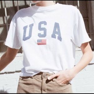 brandy melville USA tee shirt